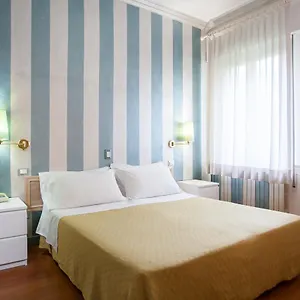 Hotel Diana, Rawenna
