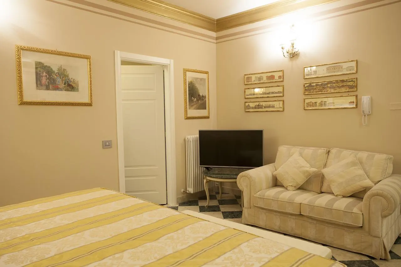 Martins Residence De Luxe Rawenna 0*,